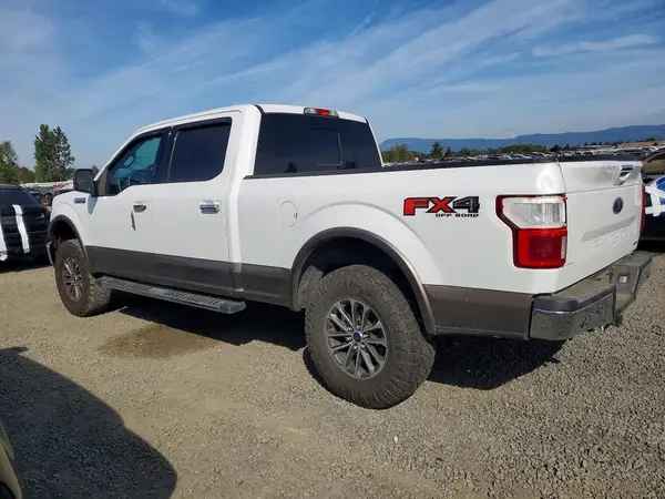 1FTFW1E4XLKE65324 — 2020 Ford F-150, фото 2 с аукциона Copart, Передняя часть