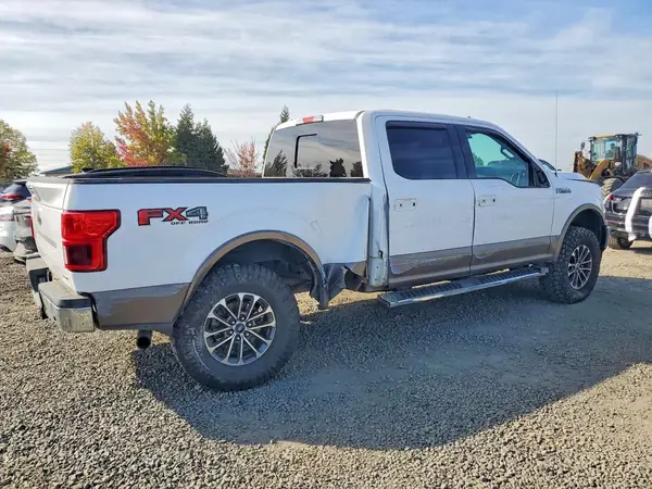 1FTFW1E4XLKE65324 — 2020 Ford F-150, фото 3 с аукциона Copart, Передняя часть