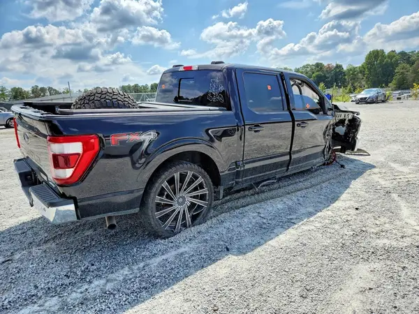 1FTEW1CP2NKE19059 — 2022 Ford F-150, фото 3 с аукциона Copart, Боковая часть