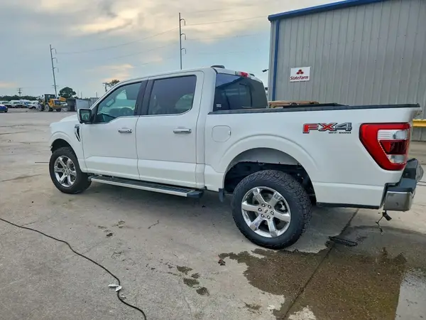 1FTFW1E89NFC41637 — 2022 Ford F-150, фото 2 с аукциона Copart, Передняя часть