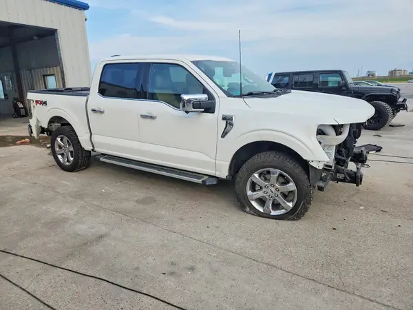 1FTFW1E89NFC41637 — 2022 Ford F-150, фото 4 с аукциона Copart, Передняя часть