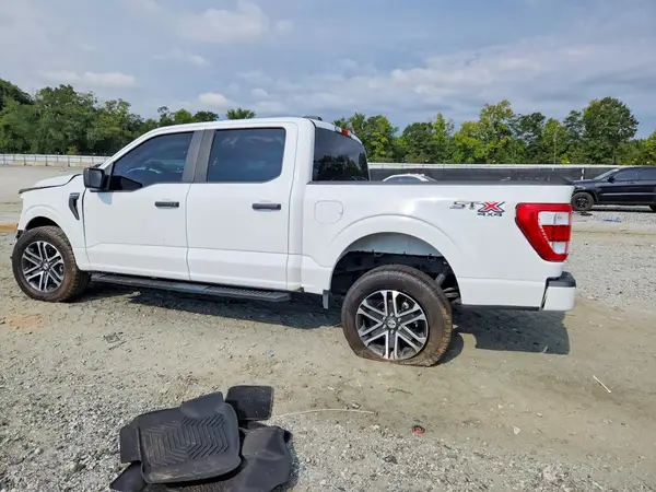 1FTFW1E88NFC44013 — 2022 Ford F-150, фото 2 с аукциона Copart, Передняя часть