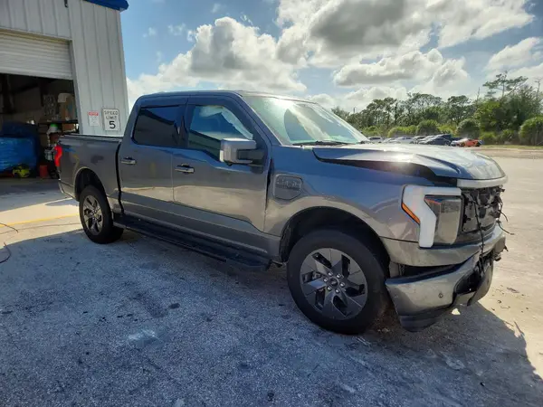 1FTVW1EL1NWG16257 — 2022 Ford F-150, фото 4 с аукциона Copart, Передняя часть