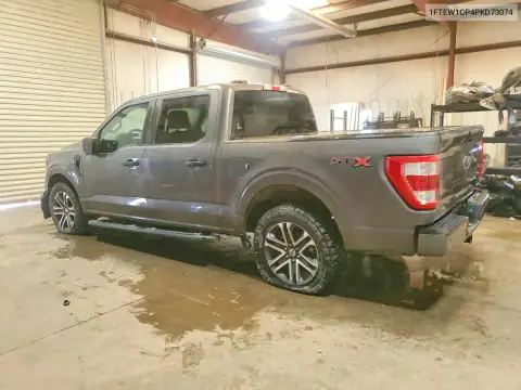 1FTEW1CP4PKD73074 — 2023 Ford F-150, фото 2 с аукциона Copart 15.10.2026, Передняя часть