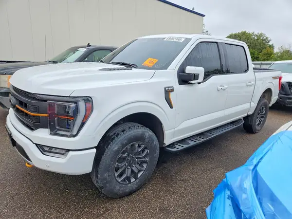 1FTEW1E81PFC90989 — 2023 Ford F-150, Подтопление (Water/Flood), фото до ремонта