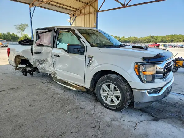 1FTEW1C8XPKD24101 — 2023 Ford F-150, фото 4 с аукциона Copart, Боковая часть