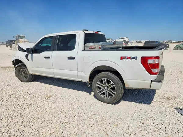 1FTEW1EP4PKF68914 — 2023 Ford F-150, фото 2 с аукциона Copart, Передняя часть
