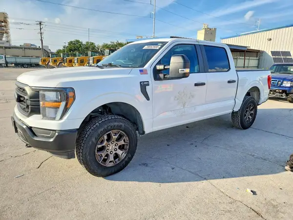 1FTFW1P86PKG06461 — 2023 Ford F-150, Боковая часть (Side), фото до ремонта