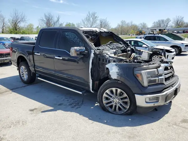 1FTFW5L84RKE81069 — 2024 Ford F-150, фото 4 с аукциона Copart 29.09.2026, Пожар двигателя