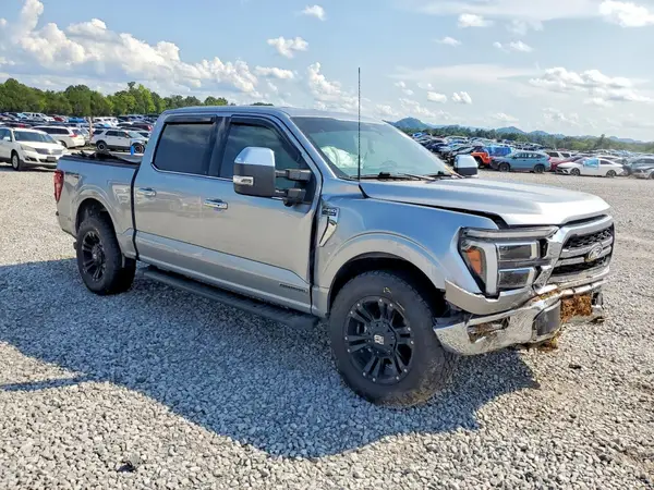 1FTFW5LD9RFB04758 — 2024 Ford F-150, фото 4 с аукциона Copart 01.10.2026, Повреждения со всех сторон