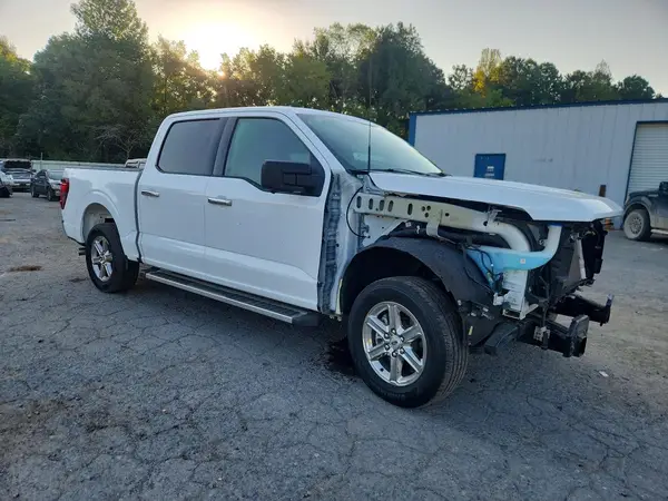 1FTEW3K51RKD87805 — 2024 Ford F-150, фото 4 с аукциона Copart, Передняя часть