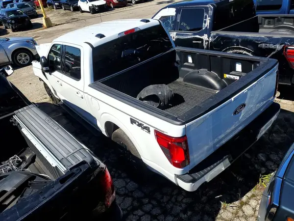 1FTFW3LD4RFB45139 — 2024 Ford F-150, фото 2 с аукциона Copart, Передняя часть