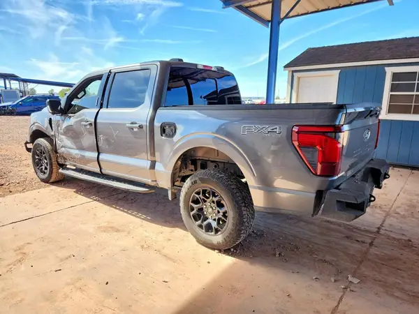 1FTFW3L58RKD02896 — 2024 Ford F-150, фото 2 с аукциона Copart, Боковая часть