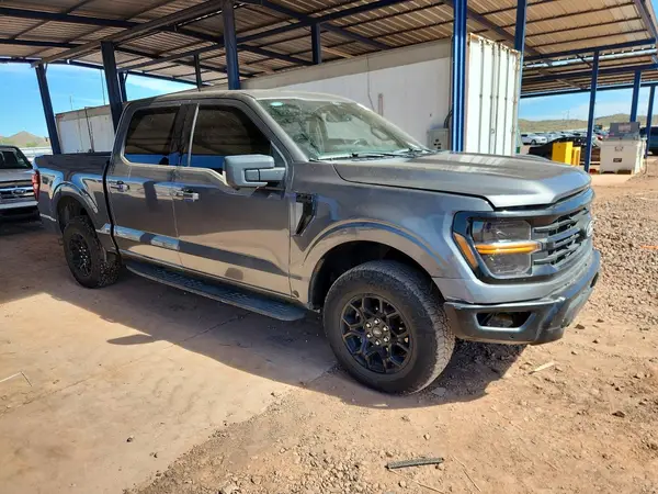 1FTFW3L58RKD02896 — 2024 Ford F-150, фото 4 с аукциона Copart, Боковая часть
