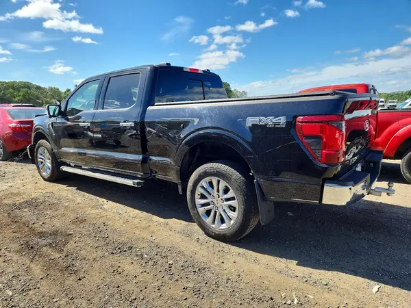 1FTFW3L83RKE00728 — 2024 Ford F-150, фото 2 с аукциона Copart, Передняя часть