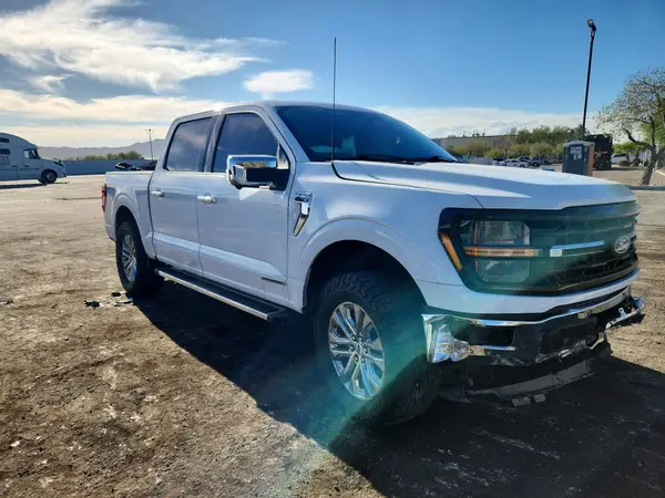 1FTFW3LD9RFC17601 — 2024 Ford F-150, фото 4 с аукциона Copart, Боковая часть