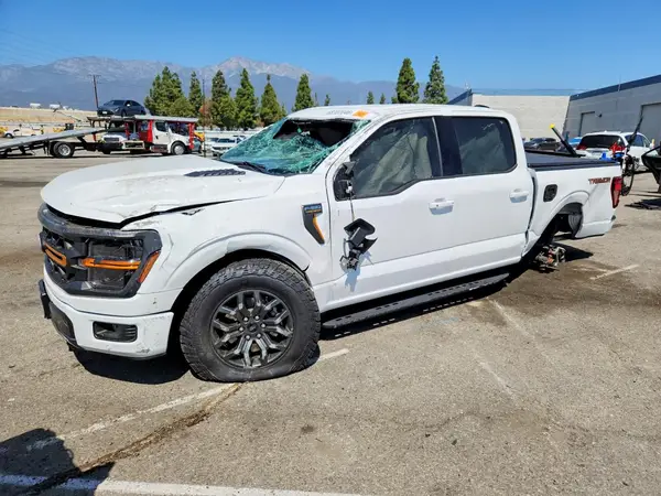 1FTFW4L50SFB17505 — 2025 Ford F-150, Опрокидывание (Rollover), фото до ремонта
