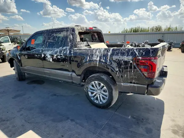 1FTFW6L85SFB08028 — 2025 Ford F-150, фото 2 с аукциона Copart, Передняя часть