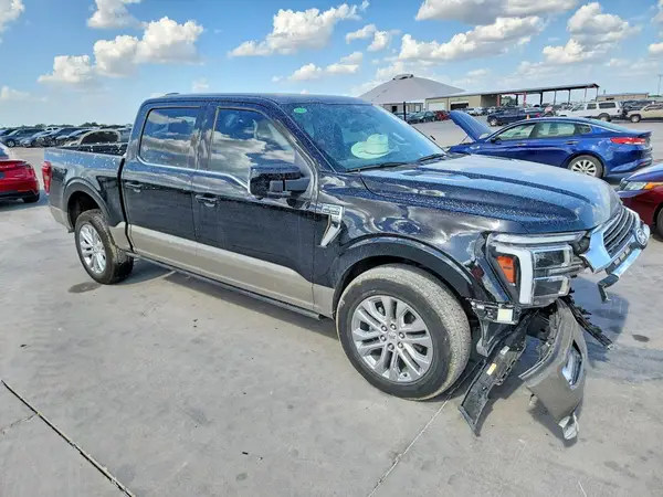 1FTFW6L85SFB08028 — 2025 Ford F-150, фото 4 с аукциона Copart, Передняя часть