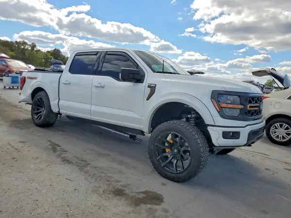 1FTFW4L53SFB74295 — 2025 Ford F-150, фото 4 с аукциона Copart, Задняя часть