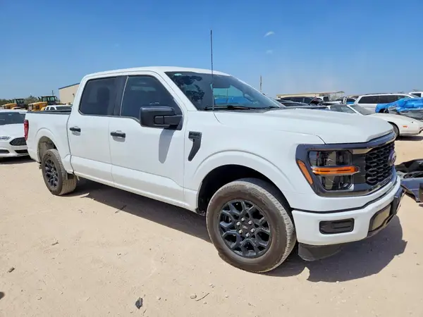 1FTEW2KP2TKE00371 — 2026 Ford F-150, фото 4 с аукциона Copart, Боковая часть