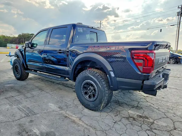 1FTFW1RG9TFA18867 — 2026 Ford F-150, фото 2 с аукциона Copart 13.10.2026, Передняя часть
