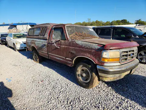 1FTEF14H1PNA40384 — 1993 Ford F150, фото 4 с аукциона Copart 06.10.2026, Передняя часть
