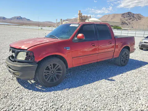 1FTRW07L91KE28516 — 2001 Ford F150, Передняя часть (Front End), фото до ремонта