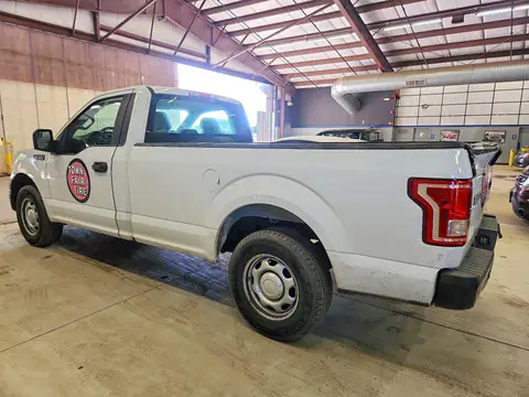 2016 Ford F150 VIN 1FTMF1C89GKF37990 фото 2
