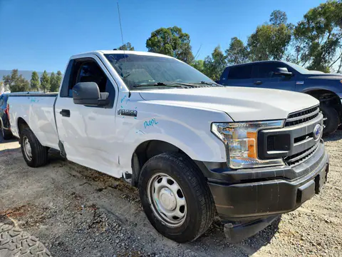 2018 Ford F150 VIN 1FTMF1CB6JKC25189 фото 4