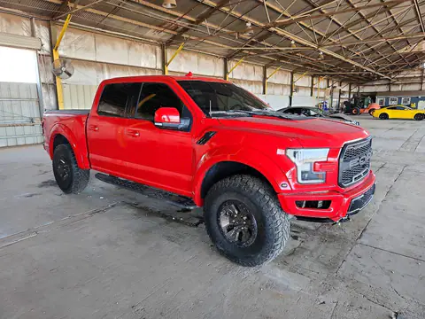 1FTFW1RG7KFC45635 — 2019 Ford F150, фото 4 с аукциона Copart 30.09.2026, Мелкие вмятины и царапины