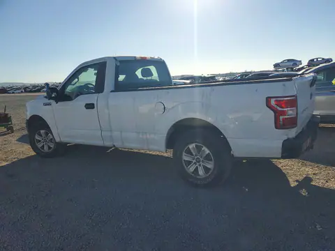 2019 Ford F150 VIN 1FTMF1CB4KKE70929 фото 2