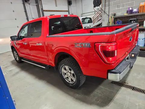 2021 Ford F150 VIN 1FTEW1EP0MKD27704 фото 2