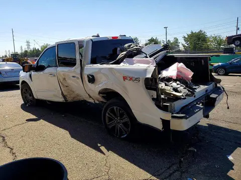 2023 Ford F150 VIN 1FTFW1E86PKE74482 фото 2