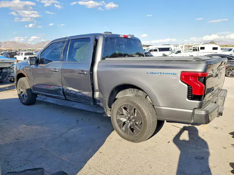 2023 Ford F150 VIN 1FT6W1EV9PWG42484 фото 2