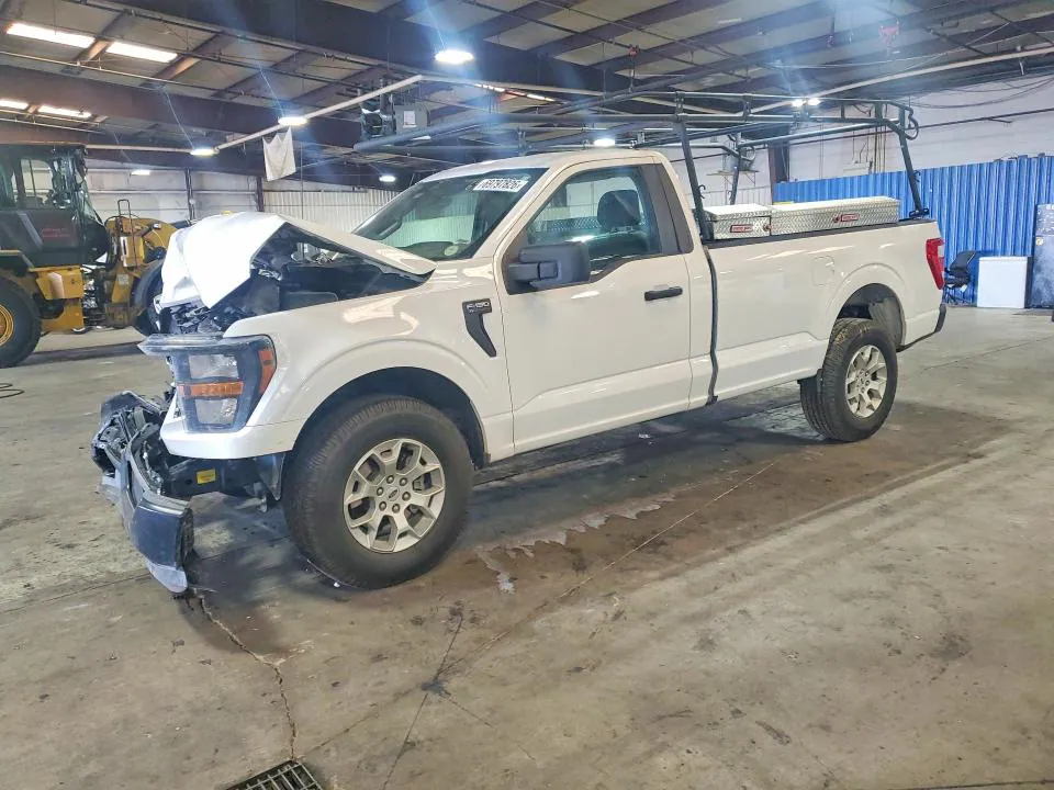 2023 Ford F150 VIN 1FTNF1E58PKD87944 фото 1