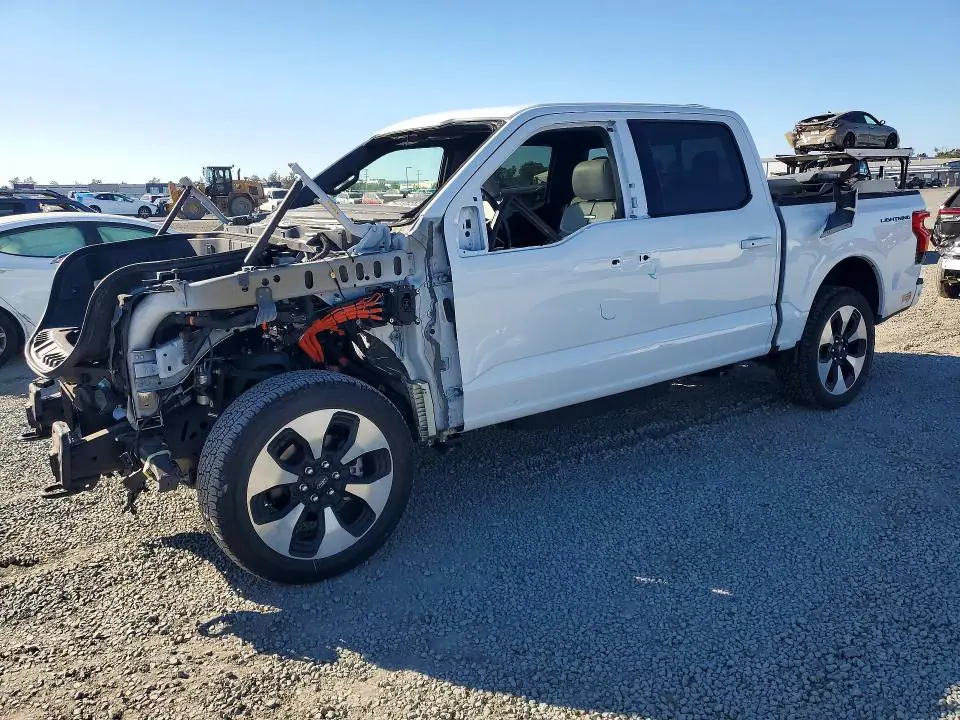 1FT6W1EV1PWG25629 Ford F150 2023 — повреждение Передняя часть, фото до ремонта