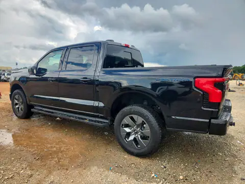 1FT6W5L71SWG17468 — 2025 Ford F150, фото 2 с аукциона Copart 14.10.2026, Боковая часть