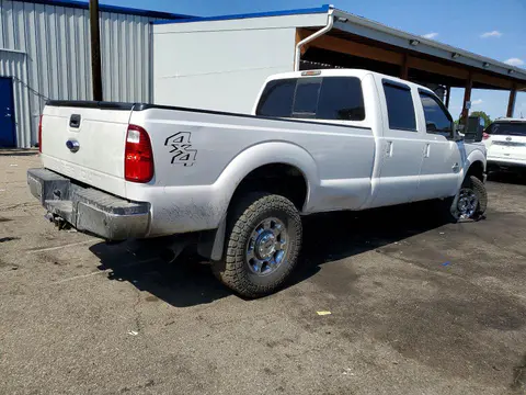 2015 Ford F250 VIN 1FT7W2BT3FED15953 фото 3