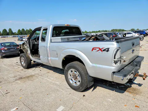 2015 FORD F250 VIN 1FT7X2B6XFEC70503 фото 2