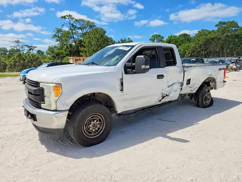 1FT7X2B68HED29972 — 2017 Ford F250, Передняя часть (Front End), фото до ремонта