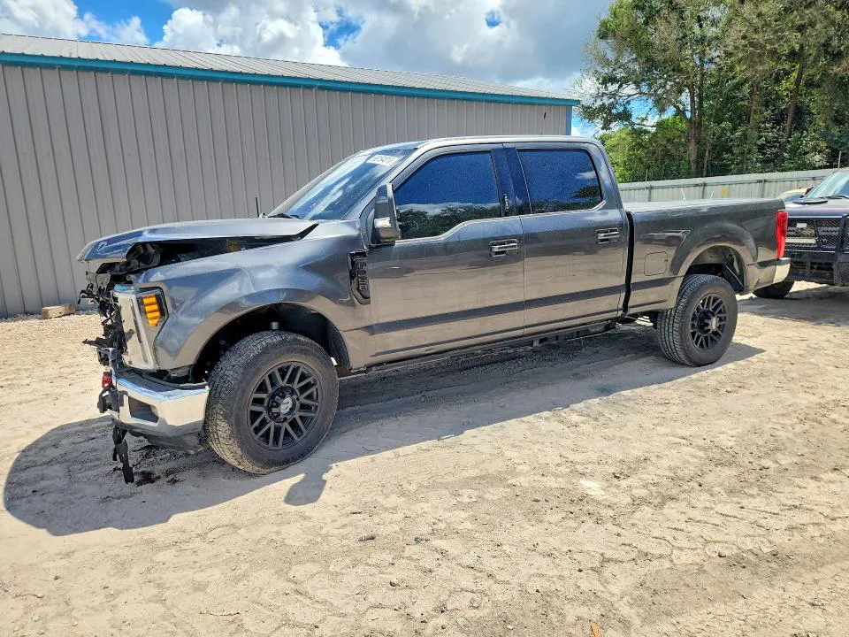 2017 FORD F250 VIN 1FT7W2BT4HEF31801 фото 1