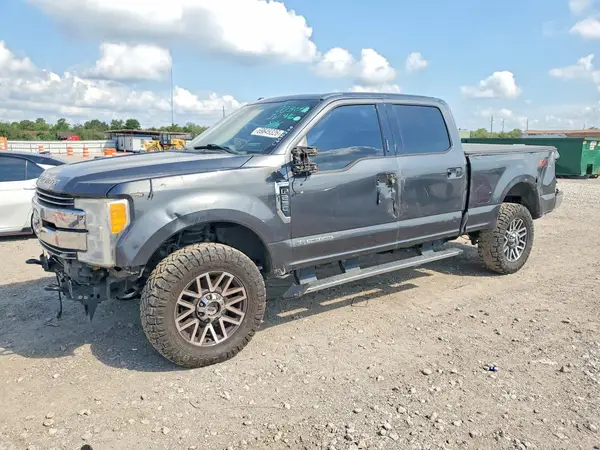 1FT7W2BTXHED07352 — 2017 Ford F250, Передняя часть (Front End), фото до ремонта