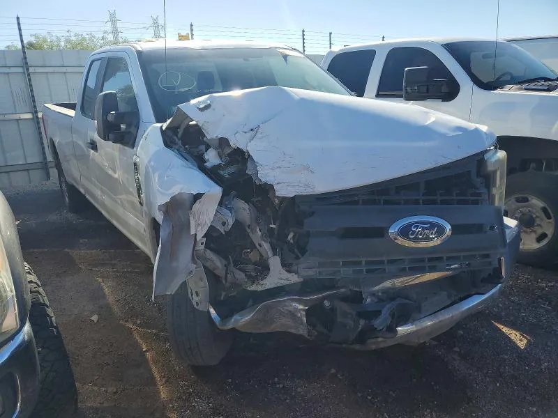 2017 FORD F250 VIN 1FT7X2A65HEE35202 фото 1