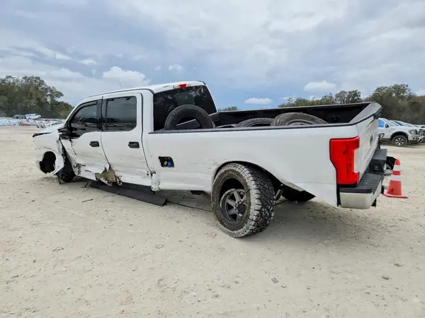1FT7W2BT9HEC65241 — 2017 Ford F250, фото 2 с аукциона Copart 29.09.2026, Повреждения со всех сторон