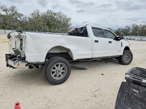 1FT7W2BT9HEC65241 — 2017 Ford F250, фото 3 с аукциона Copart 29.09.2026, Повреждения со всех сторон
