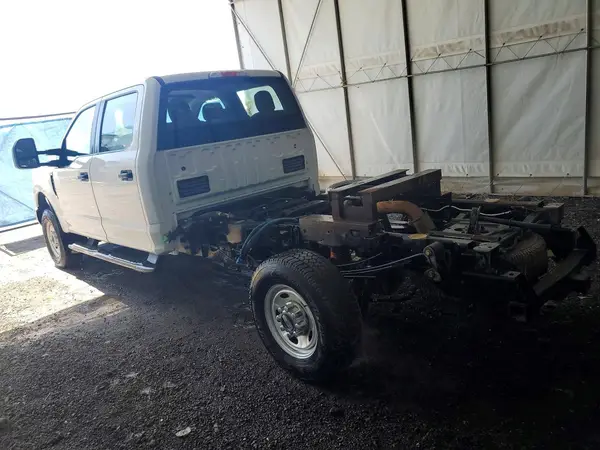 1FT7W2BT0JEC84475 — 2018 Ford F250, фото 2 с аукциона Copart 03.10.2026, Механические повреждения