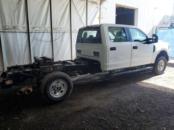 1FT7W2BT0JEC84475 — 2018 Ford F250, фото 3 с аукциона Copart 03.10.2026, Механические повреждения