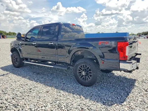 1FT7W2BT8JEB80106 — 2018 Ford F250, фото 2 с аукциона Copart, Передняя часть