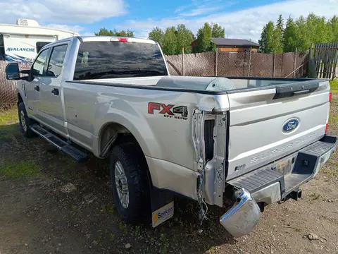 2019 Ford F250 VIN 1FT7W2BT0KED84352 фото 2